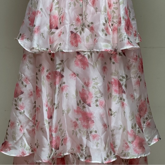 Lulus Romilly Light Pink Floral Tiered Midi Dress Size Medium - Picture 5 of 14